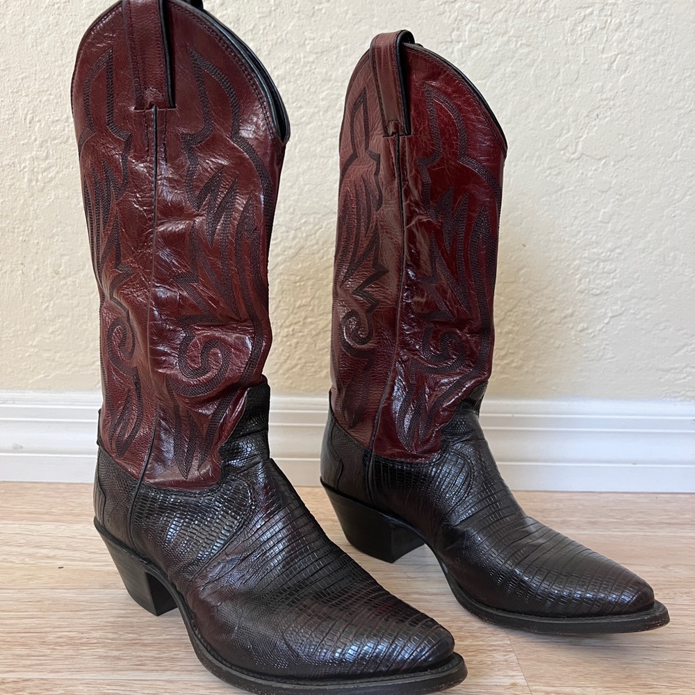 Justin Women's Lizard Cowboy Boots with Burgundy Shaft - Size 6.5C